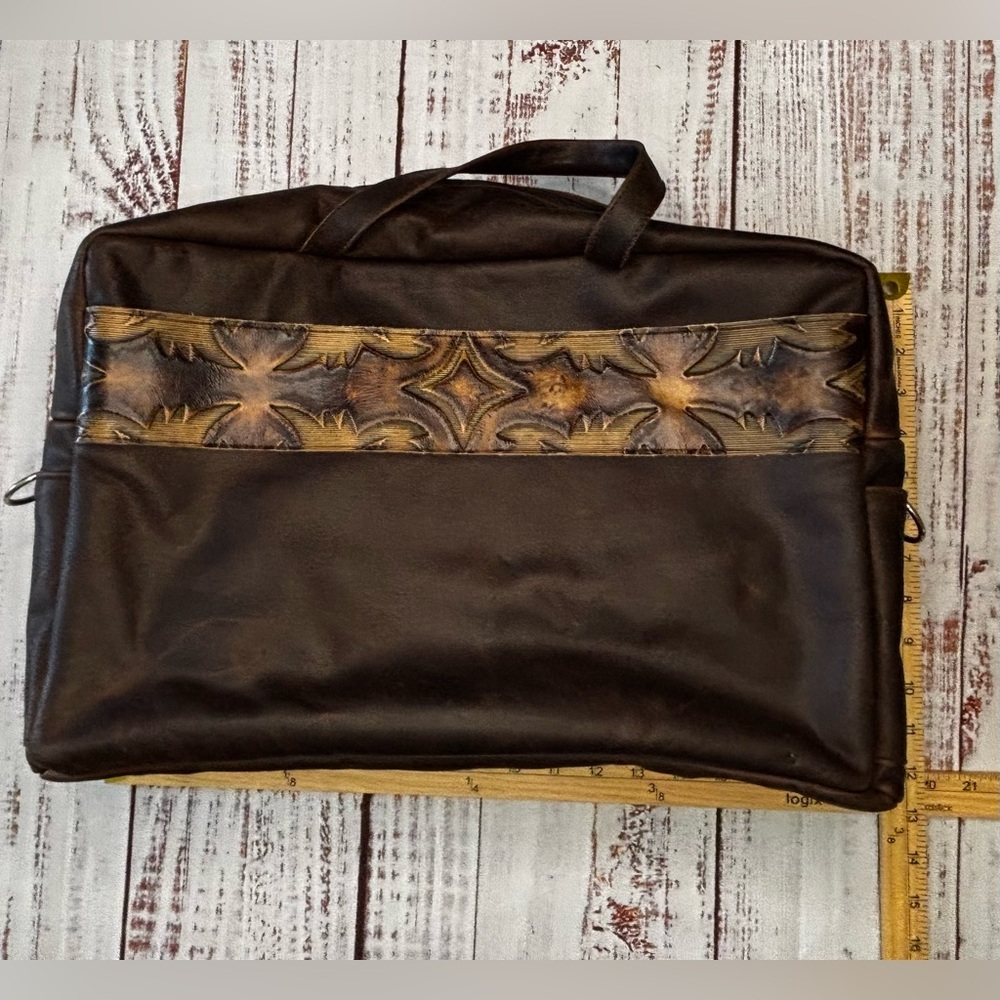 Crimson Willow Axis Hide Bag - Picture 3 of 10